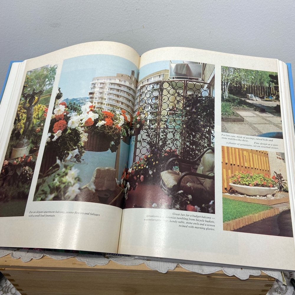 Bundle of 3 Canadian Gardening Books - Picture 6 of 14